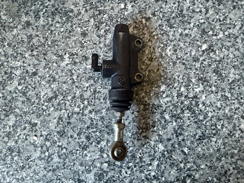 Cilindro freno pedale brembo - a,