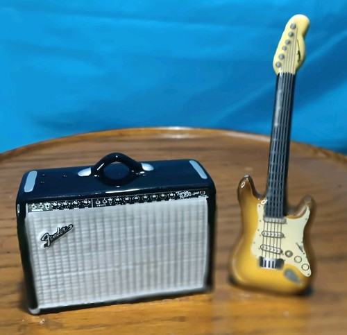 Fender shakers - s&p,