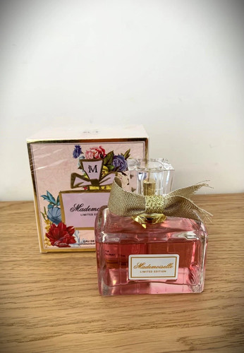 Profumo donna montage - profumo, montage-