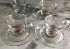 Tazzine e piattini da espresso