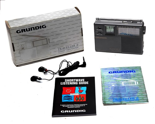 Vintage grundig traveller - vintage,