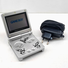Nintendo Game Boy Advance SP