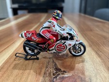 Onyx:  M004  Suzuki RGV 500
