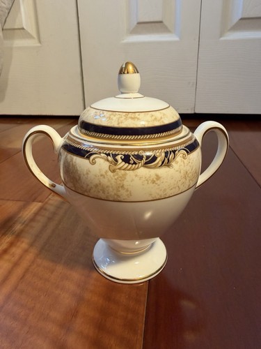 Wedgwood cornucopia bone - wedgwood, china
