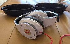 BEATS BY DR. DRE model STUDIO
