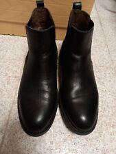 Polacchino uomo nero giardini 