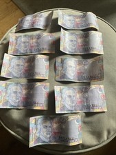 9 banconote De La Rue valuta