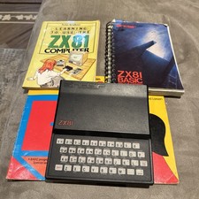 SINCLAIR ZX81 PERSONAL MICRO COMPUTER - 3 x manuali non testati RICAMBI 