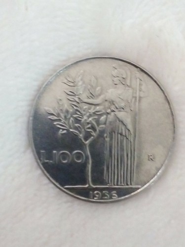 Rara moneta 100 lire del - 100,
