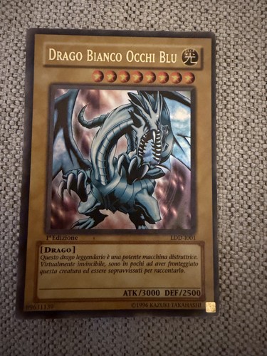 Drago bianco occhi - yu-gi-oh!,