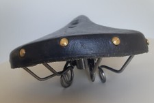 Ancienne selle DUNLOP DRILASTIC  19.5 X 26.5 cm + chariot de selle - vélo ancien