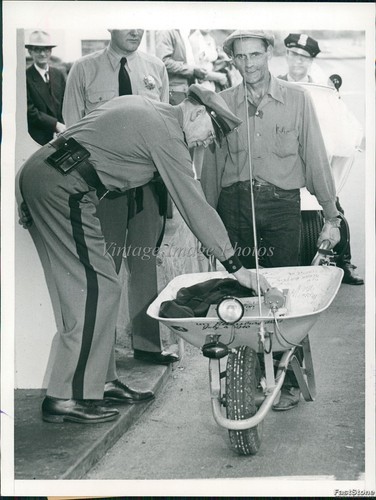 1946 photo larry hightower - larry,
