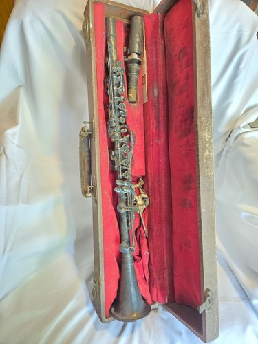 Leggi strumento clarinetto - strumento,