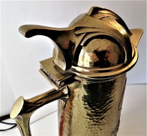 Superbe pichet jug pitcher