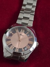 Montre lotus quartz etat neuf - montre,