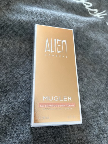 Mugler alien goddess - alien,