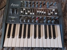 Arturia Minibrute