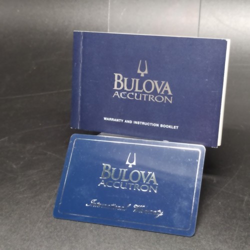 Libretto con istruzioni - , e