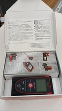 Distanziometro laser LEICA