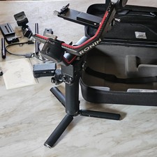 DJI RS 3 Pro Gimbal