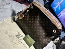 Louis Vuitton Artsy MM