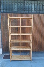 LIBRERIA A SEI RIPIANI