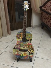 chitarra acustica usata
