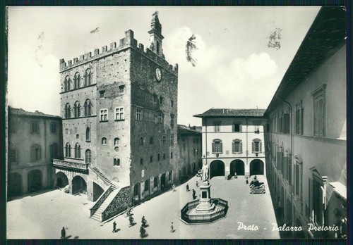 Prato città palazzo pretorio - prato,