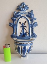 ANTICA ACQUASANTIERA IN TERRAGLIA A STAMPO. CERAMICA GALVANI VENETA EPOCA 800 