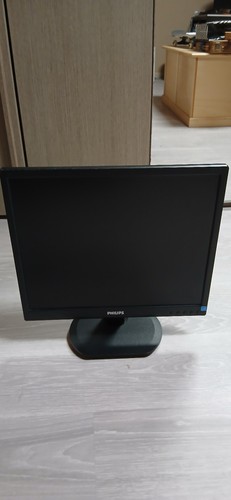 Monitor philips pollici - 17,