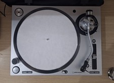 AUDIO-TECHNICA AT-LP 140XP