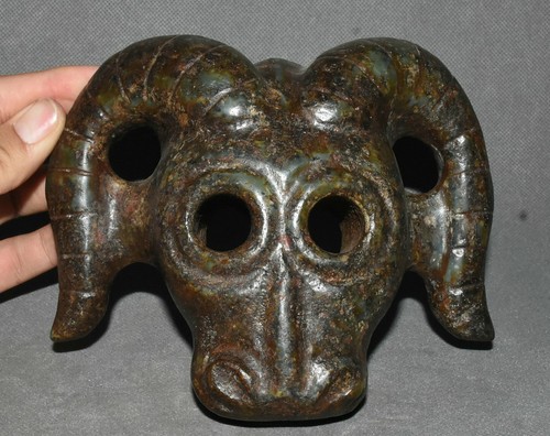 Statua maschera viso testa