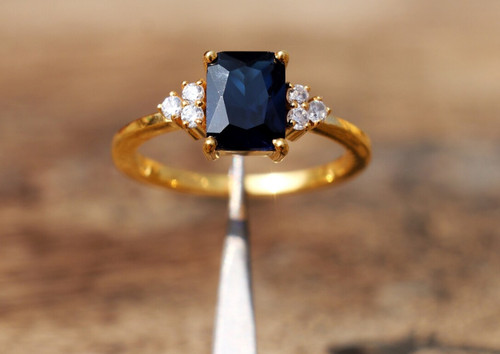 Anello zaffiro blu placcato