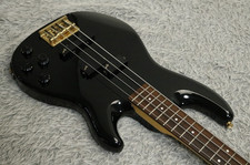 Basso Elettrico Fender Japan