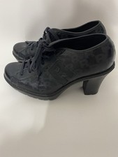 Scarpe nere con tacco - , alto