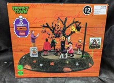 Lemax Spooky Town Trick or