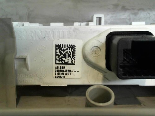 Luce cortesia renault zoe 1 - cortesia,