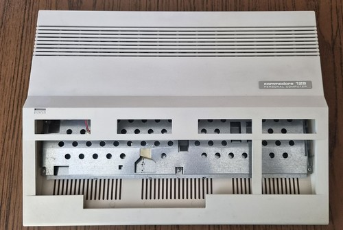 Commodore 128