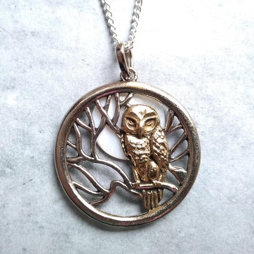 Collana con ciondolo