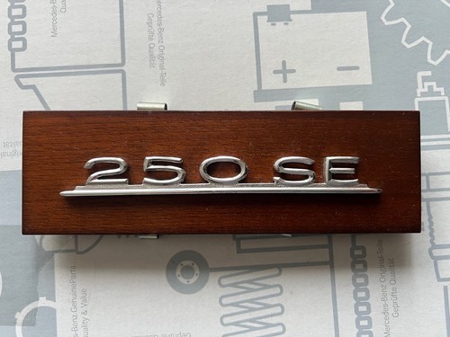 Copri pozzetto radio legno