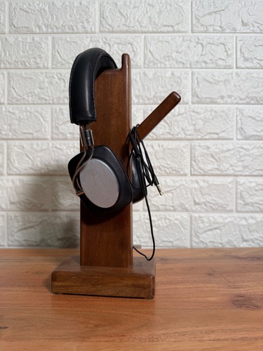 Bowers wilkins p5 headphones - &,