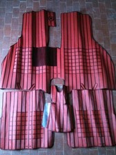 Volkswagen Modello 411. Serie tappetini gomma. Vari colori