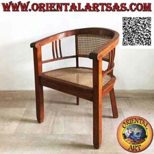 Poltrona tondeggiante in teak