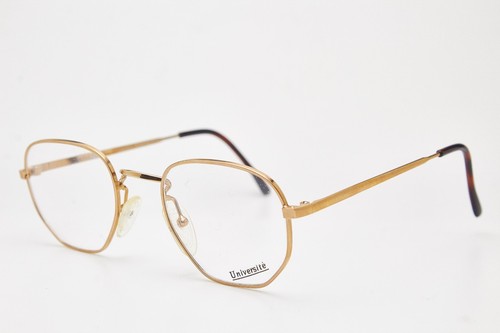 Essilor universite 1021 001 - universite,