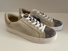 SIZE 5.5 - Universal Thread