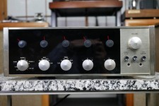 Preamplificatore stereo