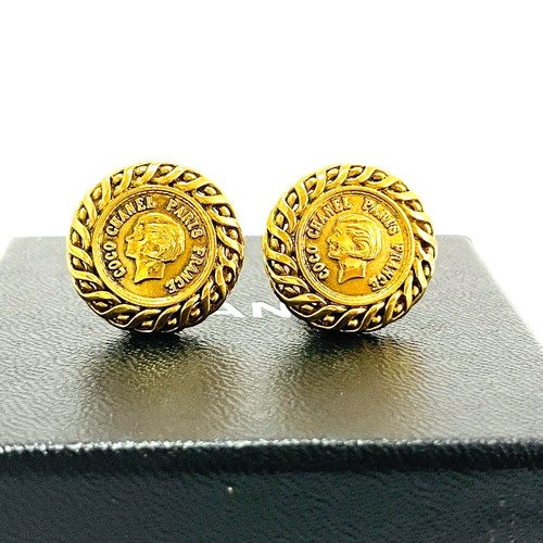 Orecchini rotondi chanel - orecchini,