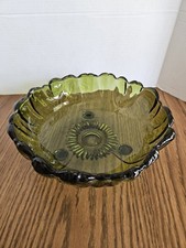 Ciotola in vetro verde oliva