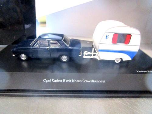 Opel kadett berlina blu - kadett,
