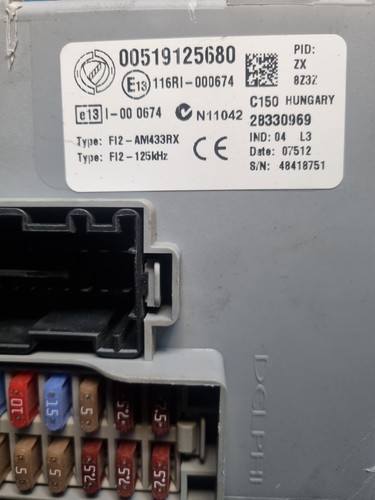 Body computer 51912568 - body,